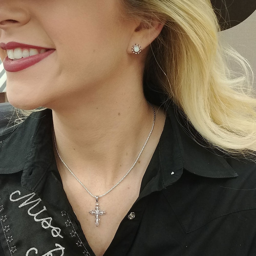 Montana Silversmiths Against the Light Cross Necklace