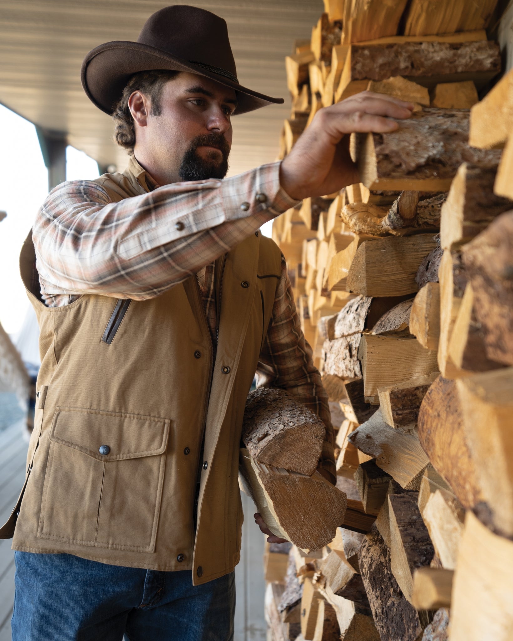 Outback Trading Mens Cattleman Vest