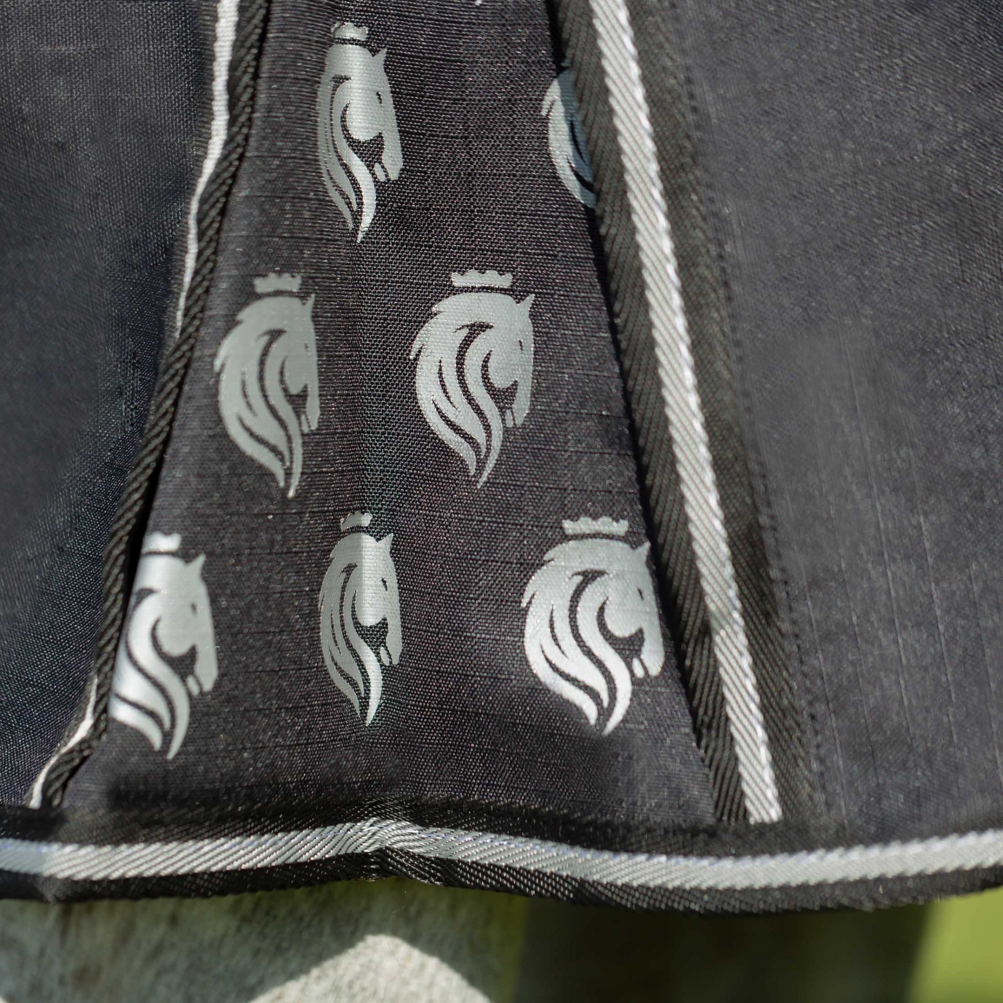 Equinavia Norse Heavy Weight Turnout Blanket 300g