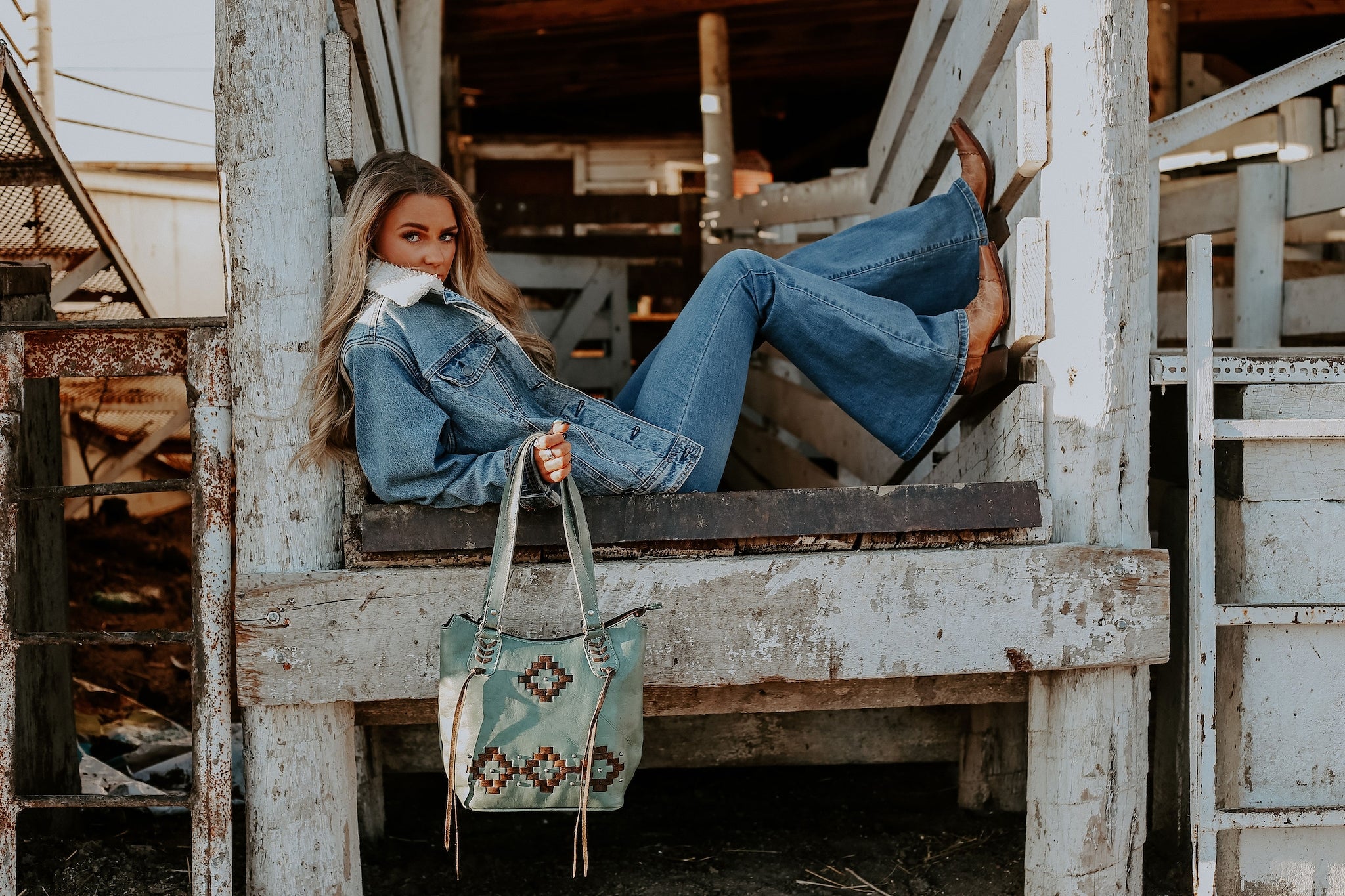 American West Tribal Weave Zip-Top Bucket Tote