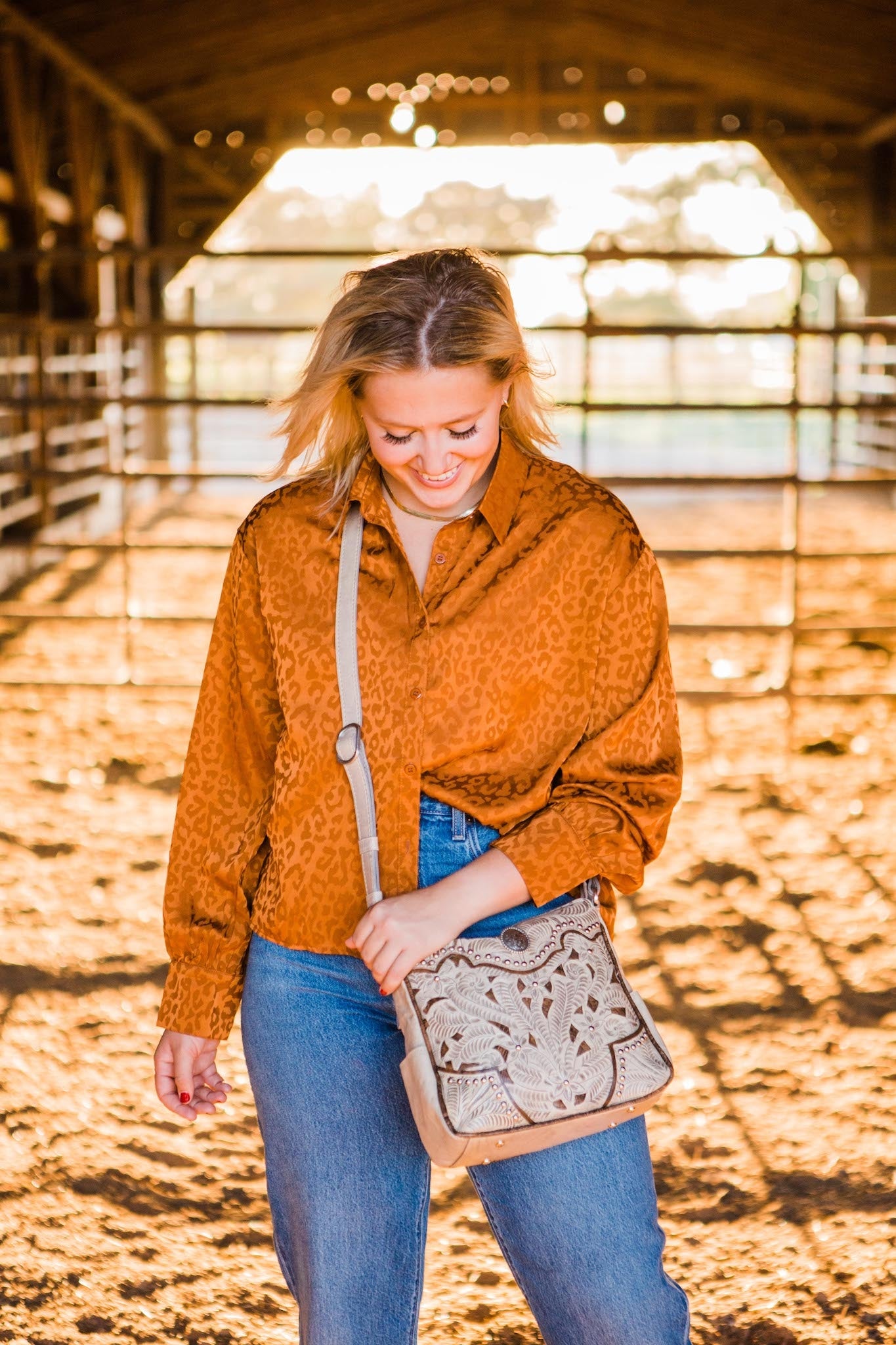 American West Hill Country Messenger Bag