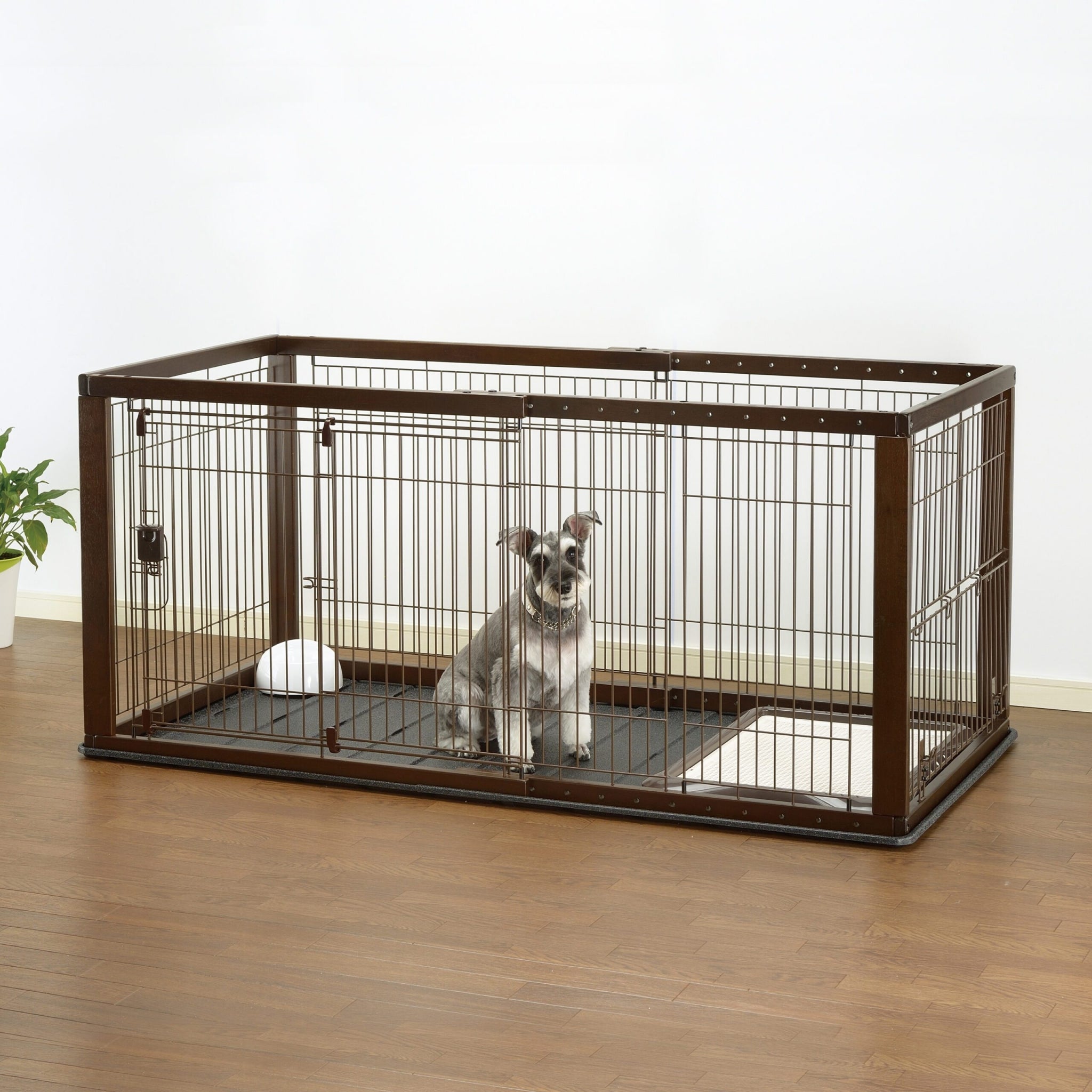Richell Expandable Floor Tray