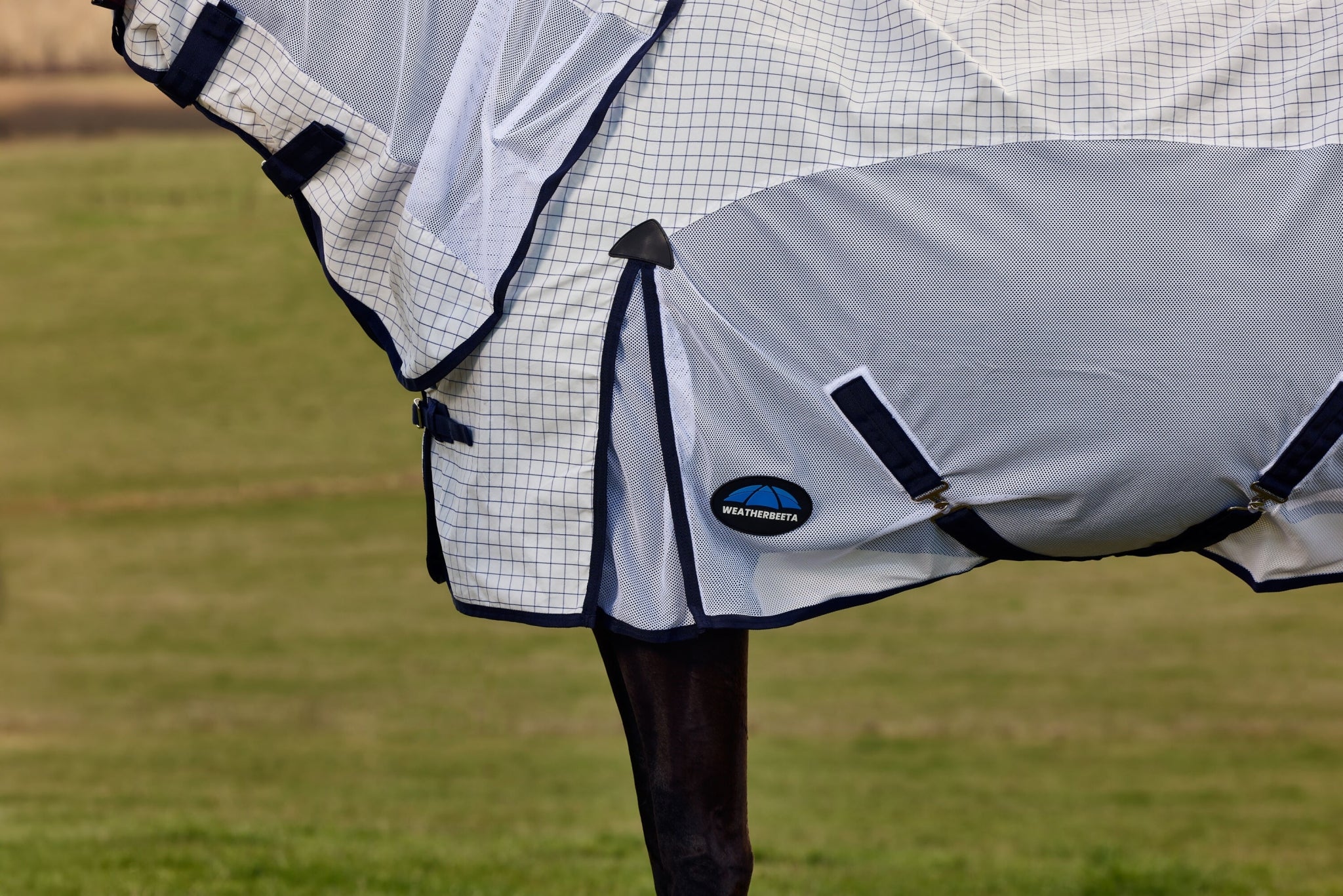Weatherbeeta Airstream Detach-A-Neck Turnout Sheet