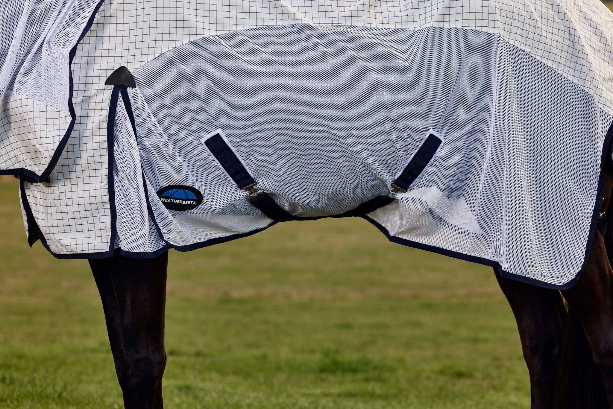 Weatherbeeta Airstream Detach-A-Neck Turnout Sheet