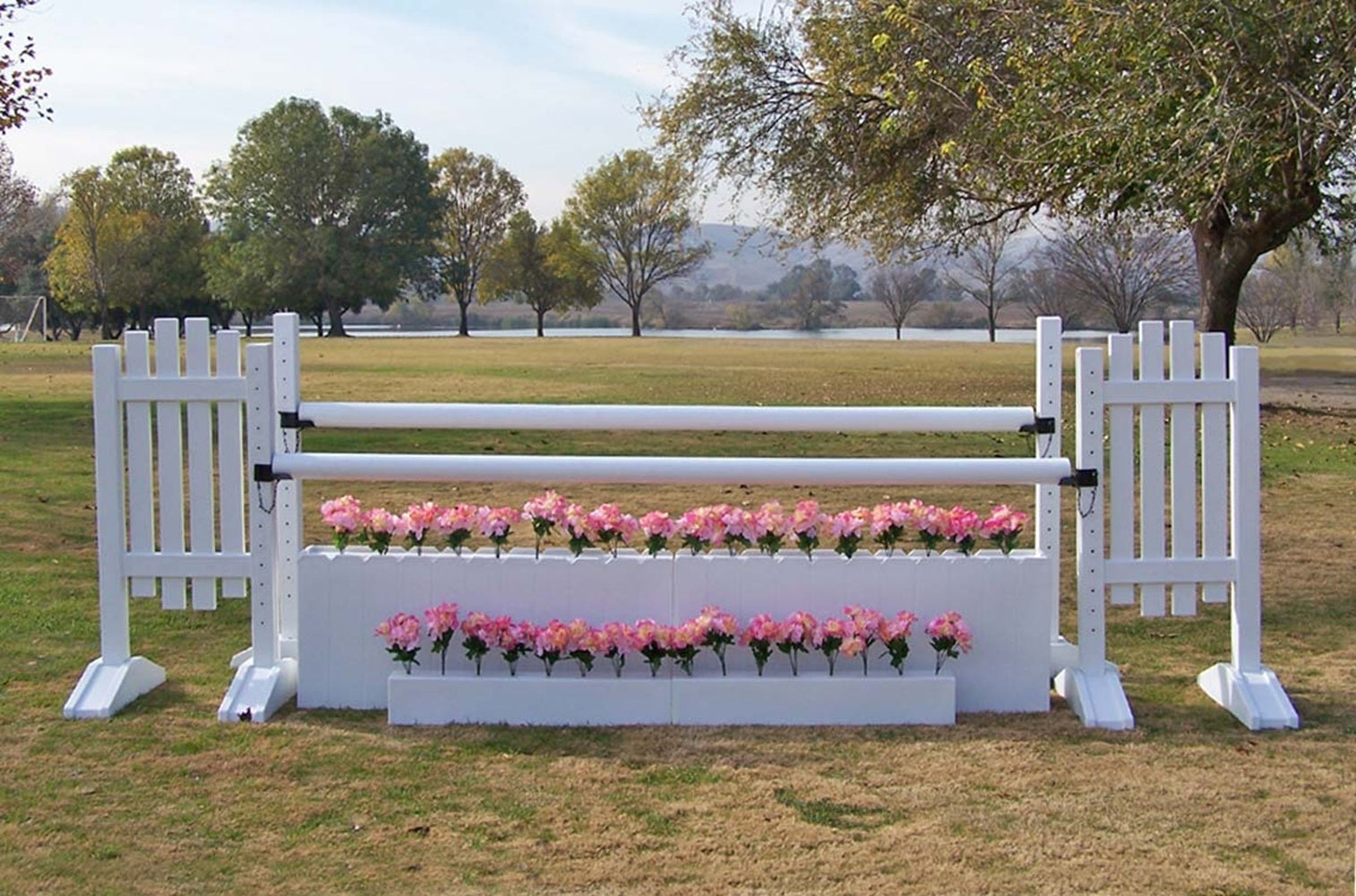 Burlingham Sports Picket Fence Wall