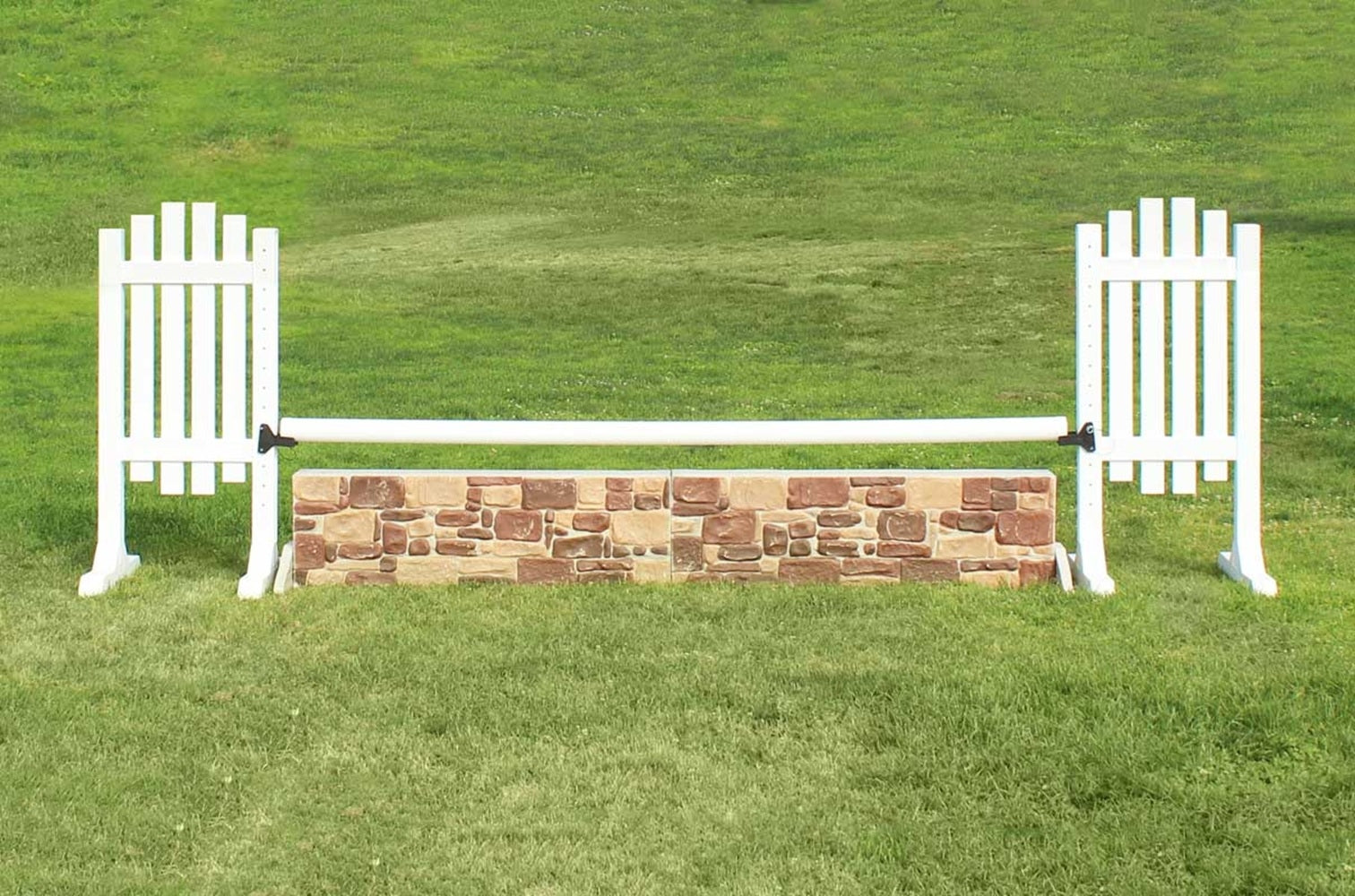 Burlingham Sports Stone Column Wall - Sold in Pairs