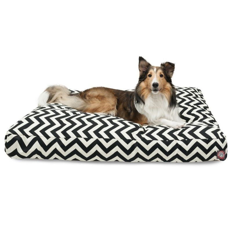 Majestic Outdoor Black Chevron Rectangle Pet Bed