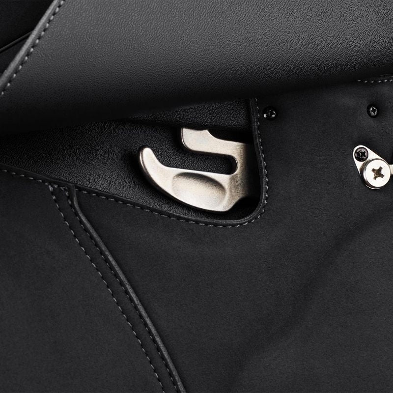 Wintec Pro HART Black Dressage Saddle