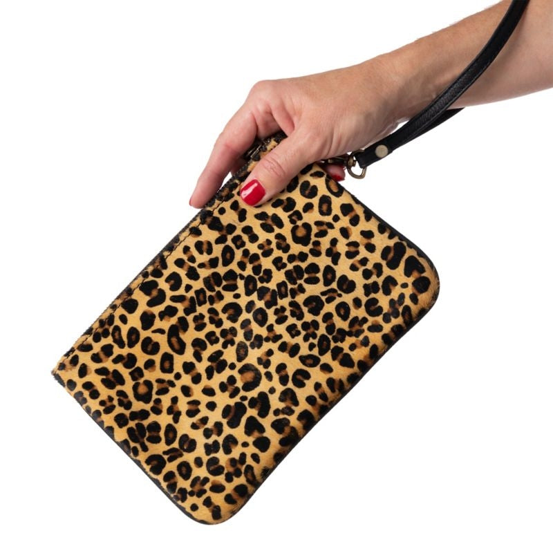 Huntley Equestrian HoH Wristlet