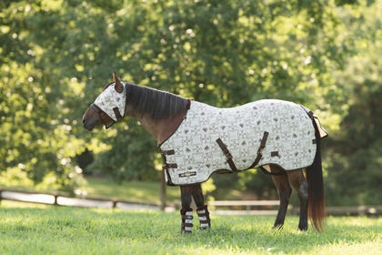 Yellowstone Fly Mask w.Web