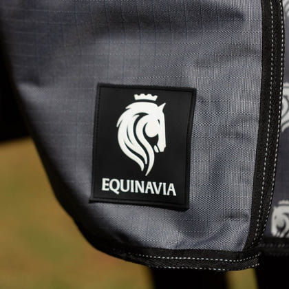 Equinavia Arktis Regular Neck Mid Weight Turnout Blanket 200g