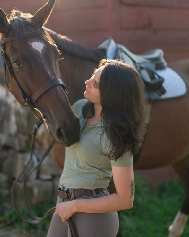 Outback Trading Stretch Performance SS Top