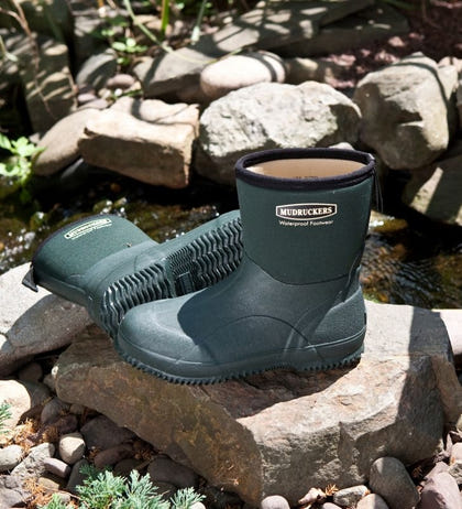 Mudruckers Waterproof 9in Slip On Mid Boots