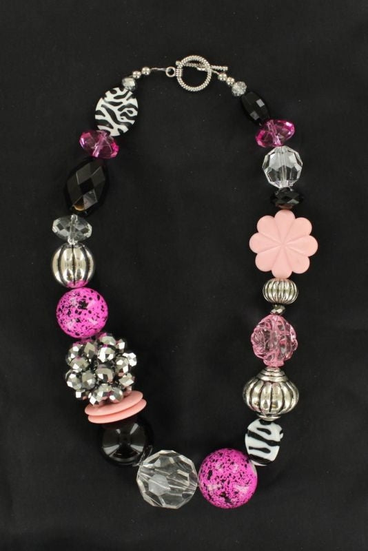 Western Charm Zebra And Pink Bead NecklaceBk/Wh