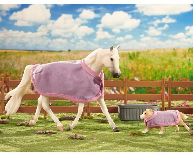 Breyer Classics Best Friend 11.5in X 3.625in X 8in
