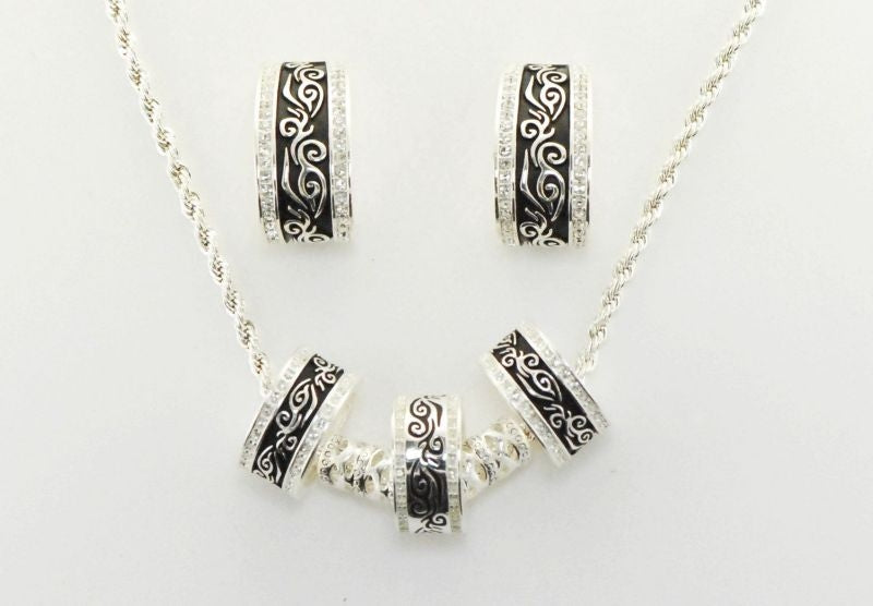 Western Edge 3 Ring Filigree Crystal Jewelry Set