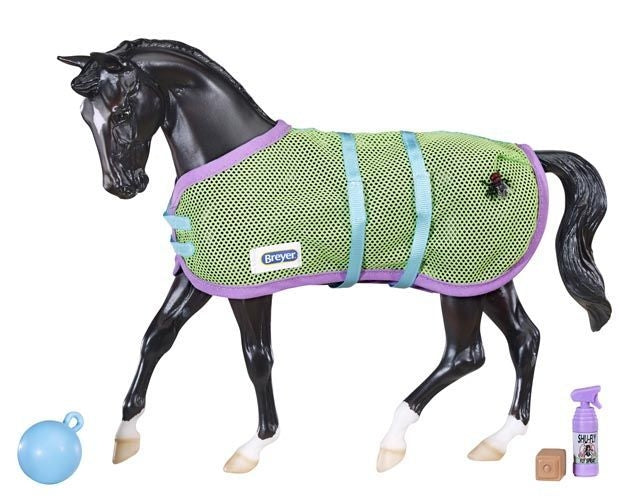 Breyer Trad Tack Turn Out Set
