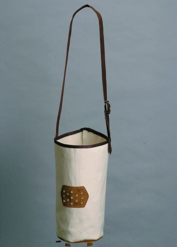 Colorado Leather Bottom Feed Bag