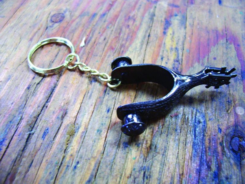 Colorado Saddlery Spurs Key ChainBk/Wh
