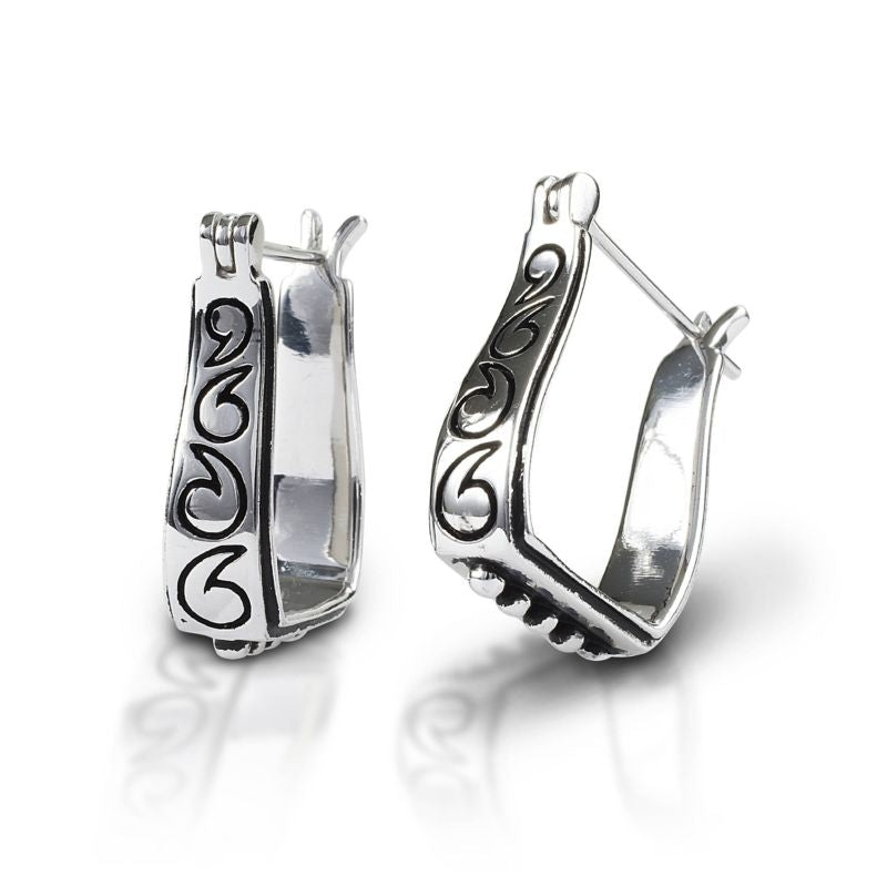Kelly Herd Engraved Stirrup Earring - Sterling Sil