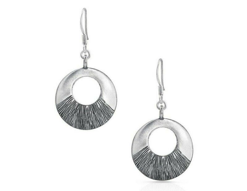 Montana Silversmiths Peaceful Trails Round Earring