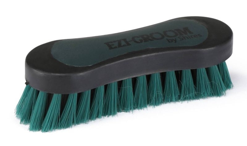 Shires Ezi-Groom Grip Face Brush