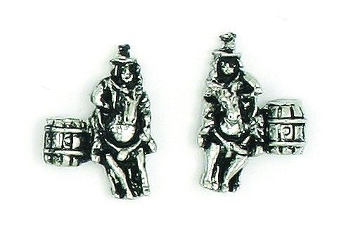 Finishing Touch Barrel Racer Earrings 3/4in Silver