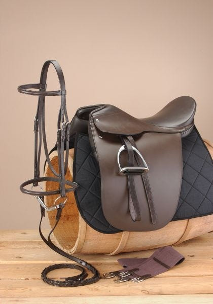EquiRoyal Gold Winner Equitation Saddle Pkg