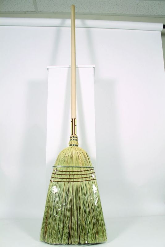 Corn/Rattan Horse Barn Broom Natural