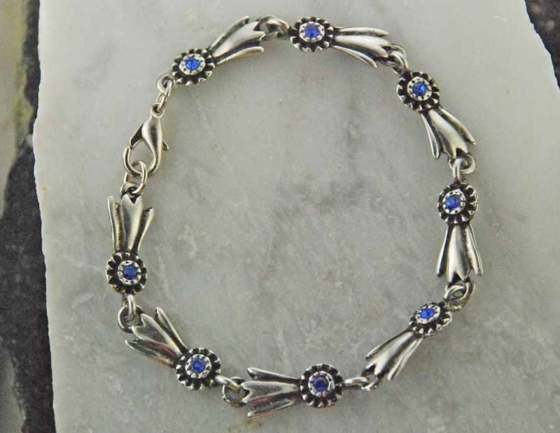 Finishing Touch Blue Ribbon Bracelet Sil