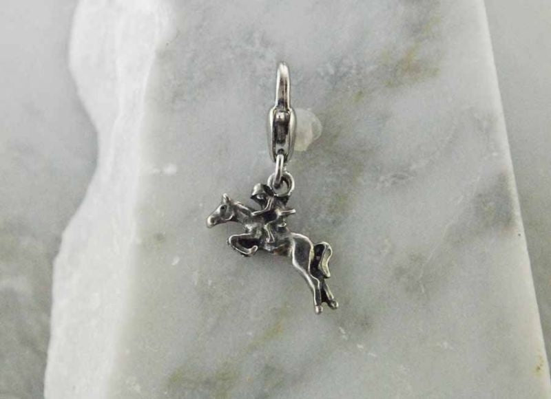 Barbary Jumper Charm Silver Finish
