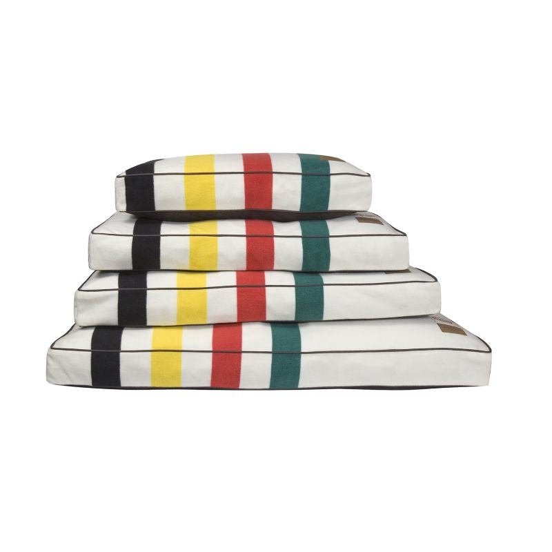 Pendleton Glacier Pet Bed