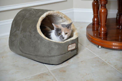 Armarkat Faux Suede Laurel Green Cat Bed and Cave